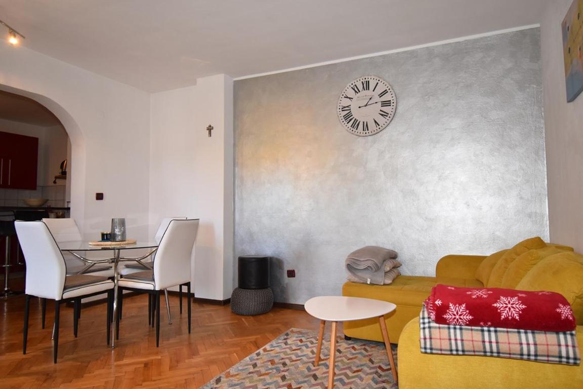 Superior Familiy Apartment Tina Врсар Екстер'єр фото