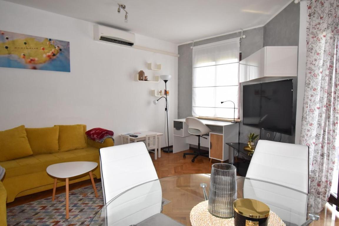 Superior Familiy Apartment Tina Врсар Екстер'єр фото