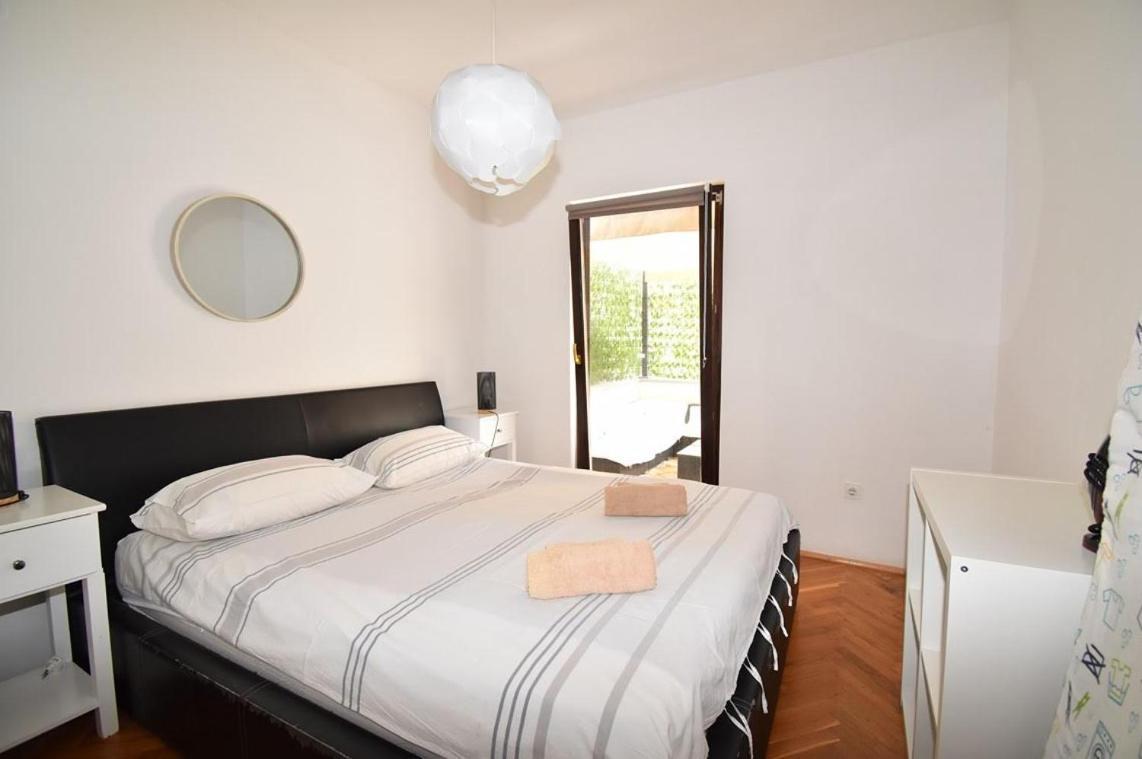 Superior Familiy Apartment Tina Врсар Екстер'єр фото